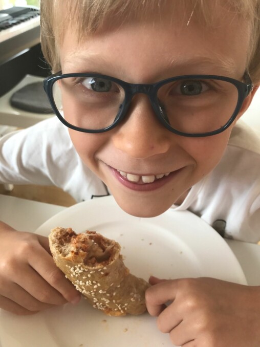 Oskar (8) har matpakken alle barn ønsker seg - og den er så enkel å få til!